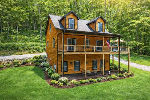 9500 Mcfarlin Rd, Bon Aqua, TN, 37025-1400 | Card Image