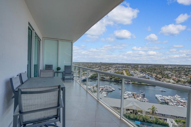 APT-1708 - 1 N Ocean Blvd, Condo with 2 bedrooms, 2 bathrooms and null parking in Pompano Beach FL | Image 24