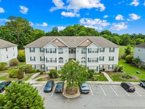 apt-3b-6112 Hedgecock Cir, High Point, NC, 27265-4102 | Card Image