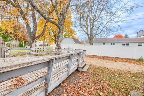 7036 Clabuesch St, Pigeon, MI, 48755-9679 | Card Image