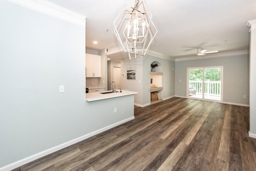 611-1300 Park West Blvd, Mount Pleasant, SC, 29466-7035 | Card Image