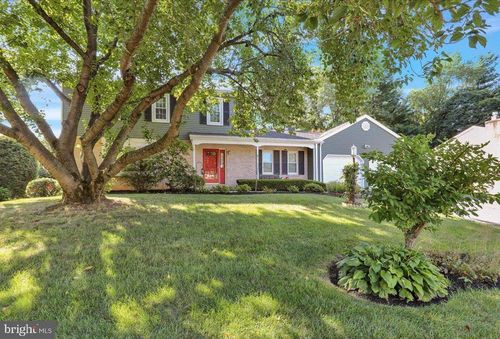4826 Farming Ridge Blvd, READING, PA, 19606-2428 | Card Image