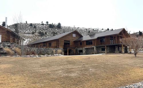 137 Stoney Point Rd, Dubois, WY, 82513-5099 | Card Image