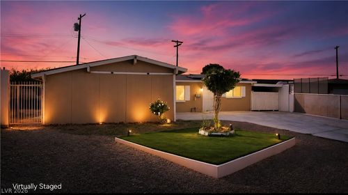 5463 Sir Monahan St, Las Vegas, NV, 89119-1808 | Card Image
