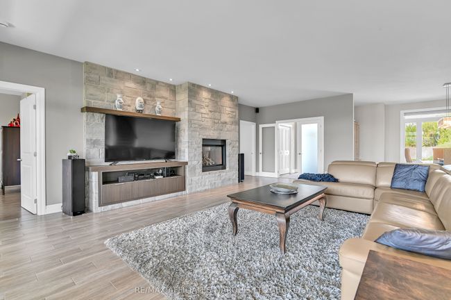 20310 Andrea Ave, House other with 3 bedrooms, 3 bathrooms and 8 parking in South Glengarry ON | Image 5