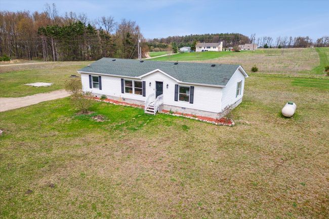 37-11752-Almy-Rd-Lakeview-MI-48850-Windo | Image 37