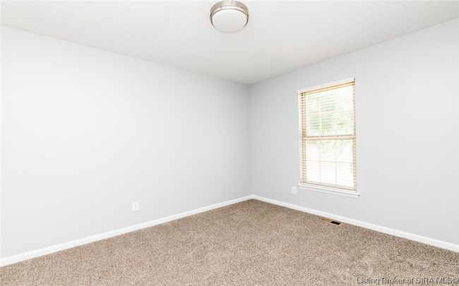 715 Valley View Trce, Home with 4 bedrooms, 3 bathrooms and null parking in New Albany IN | Image 22