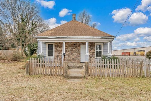 1 17th St Se, Roanoke, VA, 24013-1301 | Card Image