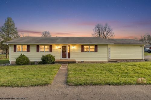 1104 Johnson Ave, Bridgeport, WV, 26330-1390 | Card Image