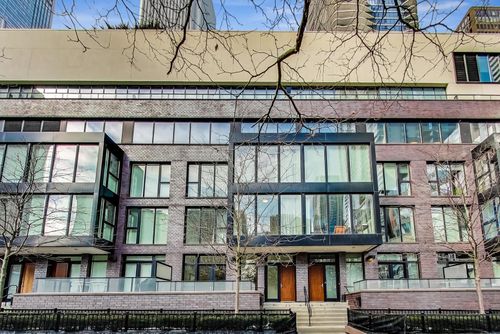 198-198 Park Dr, Chicago, IL, 60601-7590 | Card Image
