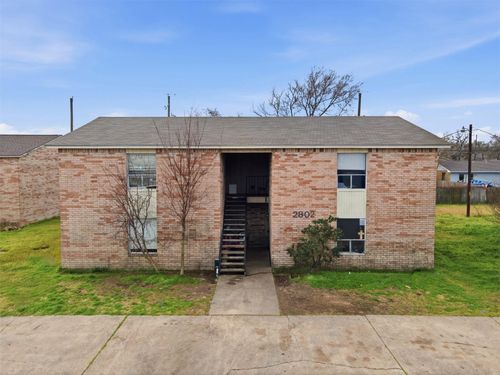 2802 Cypress Bend Cir, Bryan, TX, 77801-1860 | Card Image