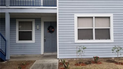 101-5052 Terrace Club Ln, TAMPA, FL, 33617-4039 | Card Image
