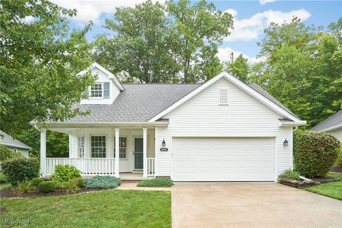 10-1890 Hampton Run, Broadview Heights, OH, 44147-3290 | Card Image