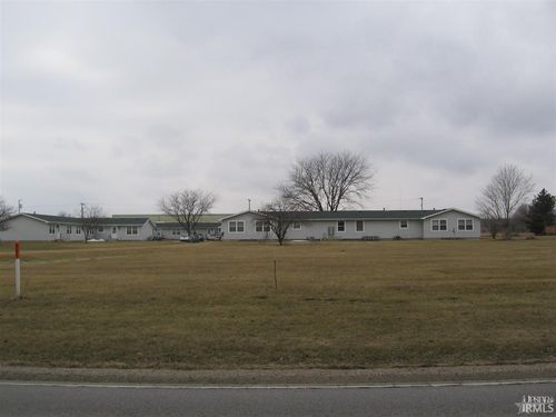 605 N State St, South Whitley, IN, 46787-1124 | Card Image