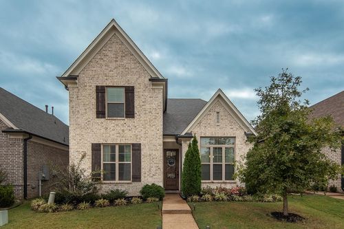 300 Cherokee Cir, Oakland, TN, 38060-5193 | Card Image