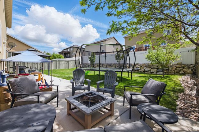 2026 E Ficus Way, House other with 5 bedrooms, 3 bathrooms and 2 parking in Eagle Mountain UT | Image 33