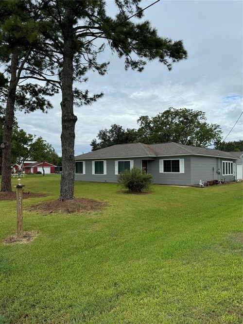 1239 Fm 1160 Rd, Louise, TX, 77455-4381 | Card Image