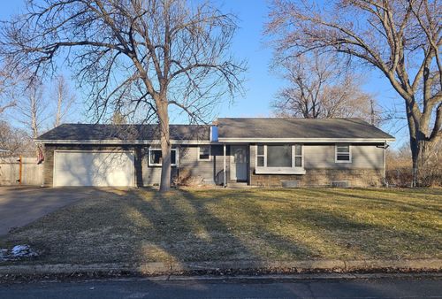 2276 Apache St, Mendota Heights, MN, 55120-1604 | Card Image