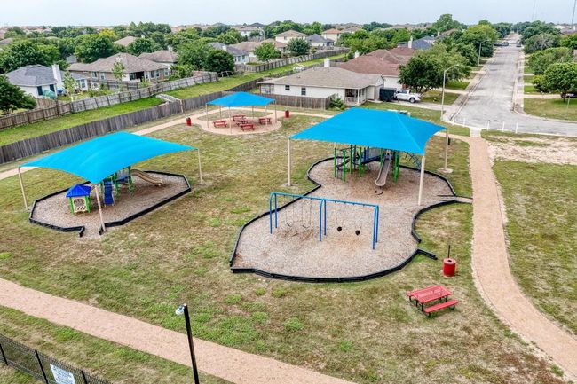 233 Wallops, House other with 4 bedrooms, 2 bathrooms and 2 parking in Kyle TX | Image 40
