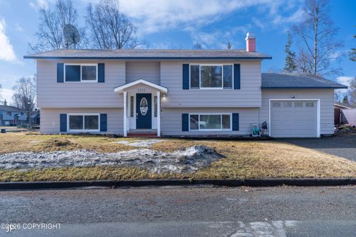 1111 Larch Ave, Kenai, AK, 99611-7523 | Card Image