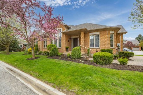 20-1 Fortuna Cir, Alliston, ON, L9R1Z3 | Card Image