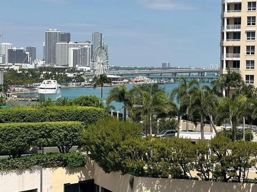 apt-1214-540 Brickell Key Dr, Miami, FL, 33131-2839 | Card Image