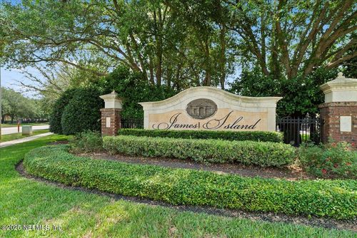 11092 Turnbridge Dr, Jacksonville, FL, 32256-2328 | Card Image