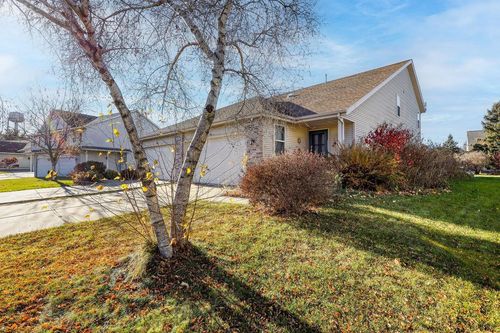 1068 Fitness Run, Sun Prairie, WI, 53590 | Card Image