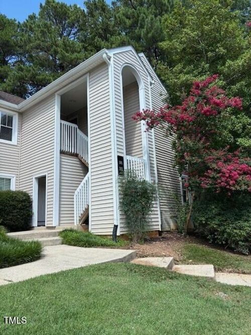apt-101-6000 Winterpointe Ln, Raleigh, NC, 27606-2277 | Card Image