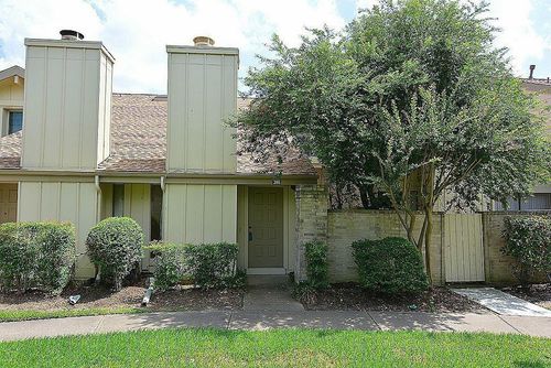 464-3168 Windchase Blvd, Houston, TX, 77082-3427 | Card Image