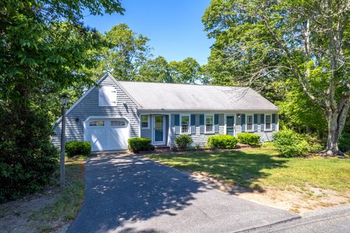 32 Indian Field Dr, South Dennis, MA, 02660-2404 | Card Image