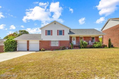 912 Scully Dr, Fayetteville, NC, 28314-8467 | Card Image