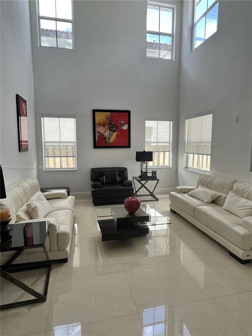 11161 Nw 77th Ter, Doral, FL, 33178-6017 | Card Image