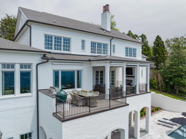 802 W Brow Rd, Home with 7 bedrooms, 8 bathrooms and 4 parking in Lookout Mountain TN | Image 97