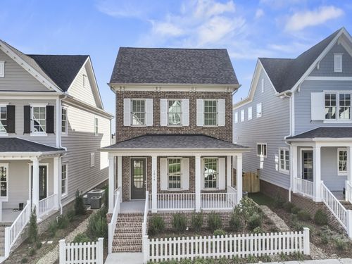 1014 Conar St, Franklin, TN, 37064-4333 | Card Image