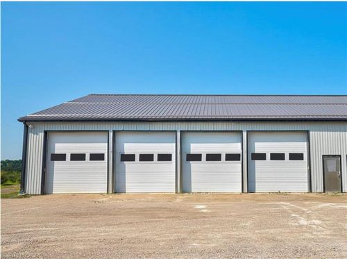 178 Foundry St, Baden, ON, N3A2P7 | Card Image