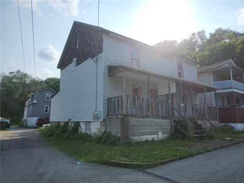 54 Elm St, Natrona Heights, PA, 15065-2115 | Card Image