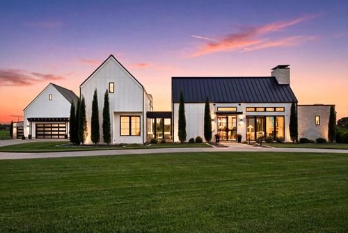 221 E Wisteria Lane, Ozark, MO, 65721 | Card Image