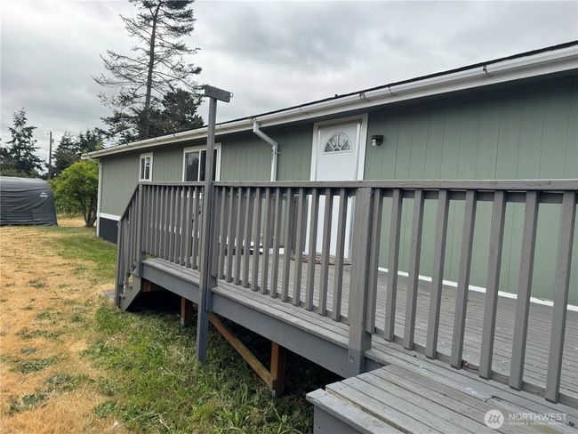 Back porch | Image 25