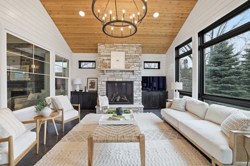 635 Niagara Ln N, Plymouth, MN, 55447-4363 | Card Image