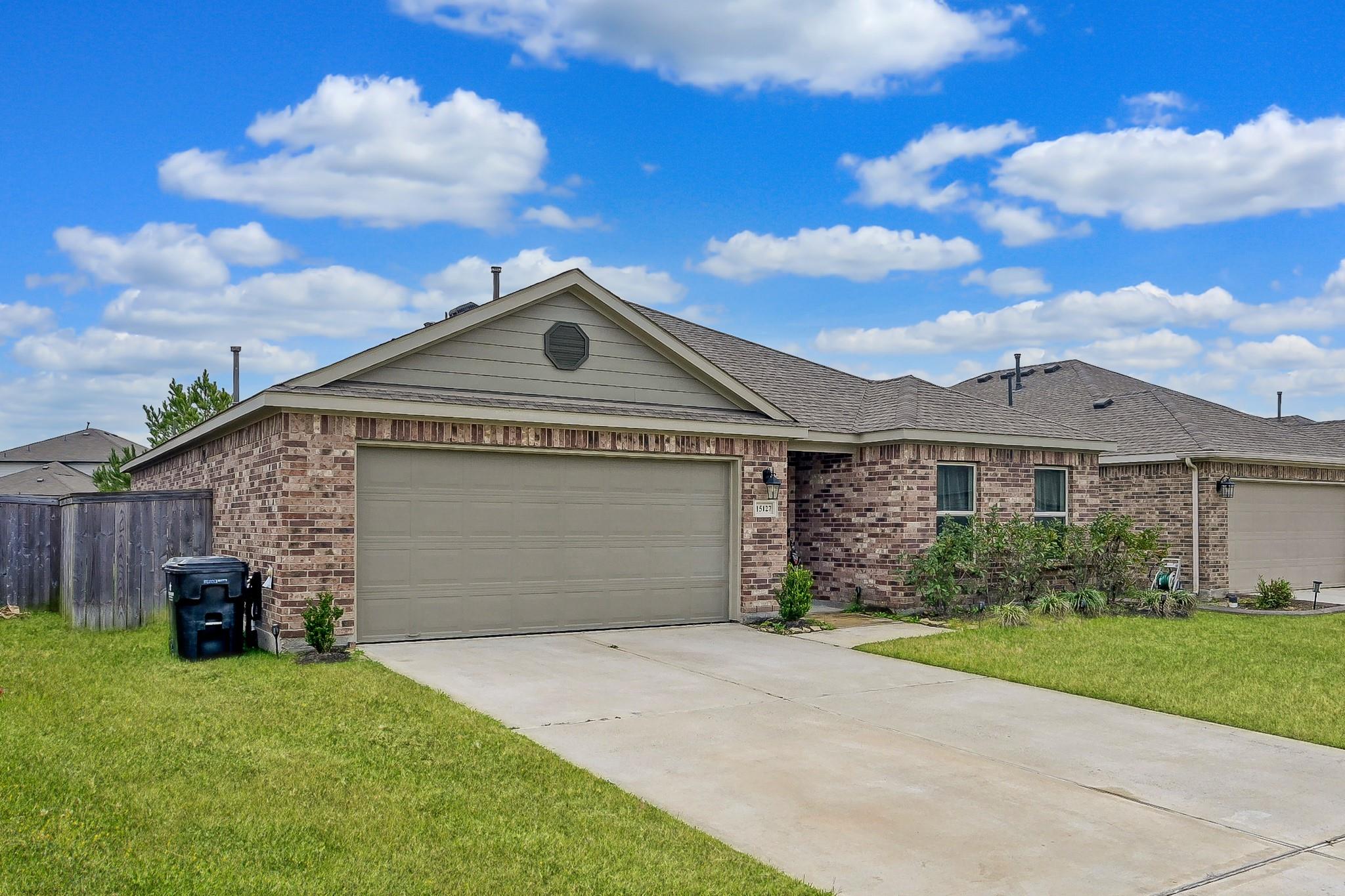 Residential Lease in New Caney 3