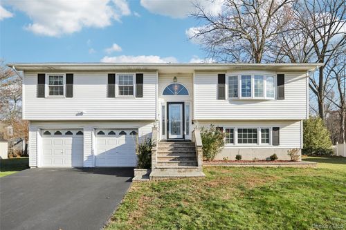 85 Lenox Ave, Congers, NY, 10920-2834 | Card Image