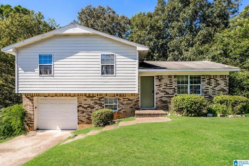 114 Redstone Way, BIRMINGHAM, AL, 35215-7122 | Card Image