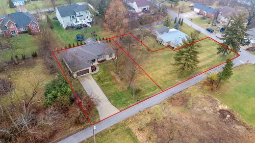 9501 Shawnee Trl, Powell, OH, 43065-5039 | Card Image