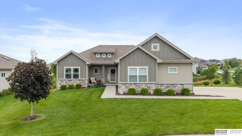 4440 N 190th Ave, Elkhorn, NE, 68022-3289 | Card Image