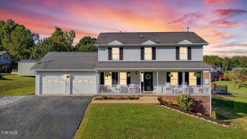 15346 Woodstone Cir, Bristol, VA, 24202-4022 | Card Image