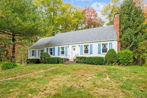 96 Dyer Ave, Collinsville, CT, 06019-3235 | Card Image