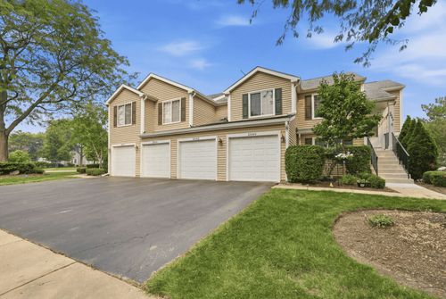 2042 Windemere Circle, Schaumburg, IL, 60194 | Card Image