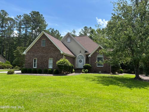 118 Saint Andrews Cir, New Bern, NC, 28562-2907 | Card Image