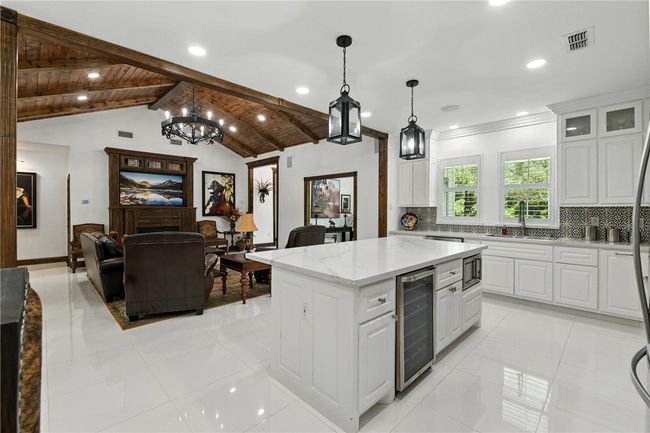 1700 6 Th St, House other with 3 bedrooms, 3 bathrooms and 2 parking in Ingleside TX | Image 10